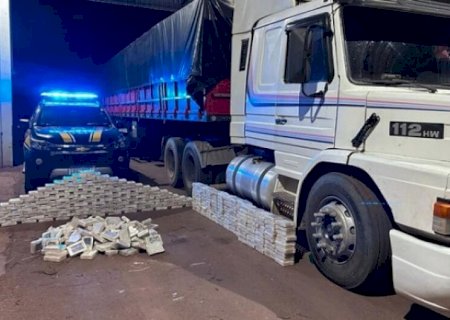 Motorista foge e abandona carga de pasta base de cocaína avaliada em mais de R$ 60 milhões em Miranda