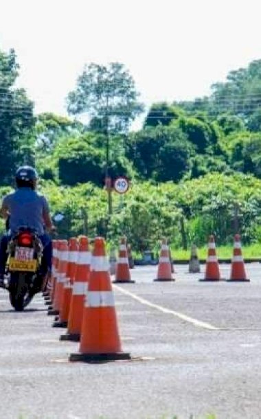 1&ordf; CNH para carro e moto ter&aacute; exame toxicol&oacute;gico obrigat&oacute;rio