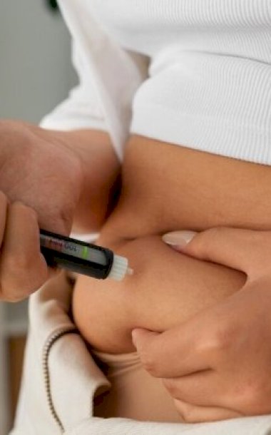 Mounjaro e anabolizante viram moda perigosa na busca pelo corpo sarado