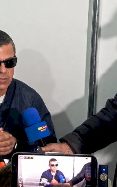 &ldquo;Dor imensur&aacute;vel&rdquo;, diz pai de jovem morto por engano em loja de ve&iacute;culos