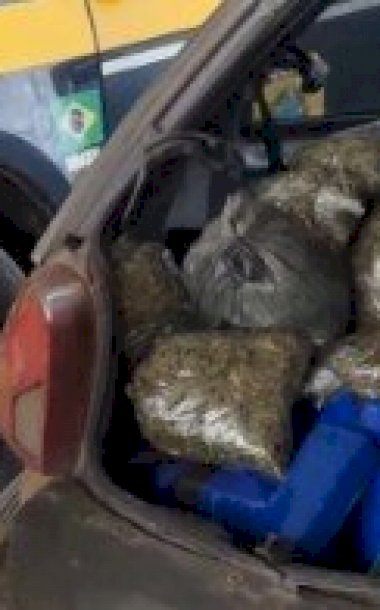PRF apreende carro carregado com maconha e skunk na BR-376 em Nova Andradina