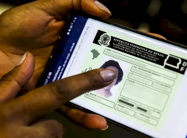 Multas de trânsito vão bancar CNH para pessoas de baixa renda