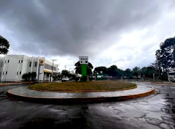 Caarapó terá feriado com previsão de chuva forte e ventos intensos