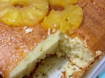 Bolo de abacaxi para o final de semana ficar perfeito