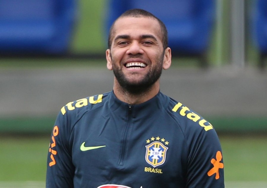 São Paulo planeja apresentação de Daniel Alves aberta à ...