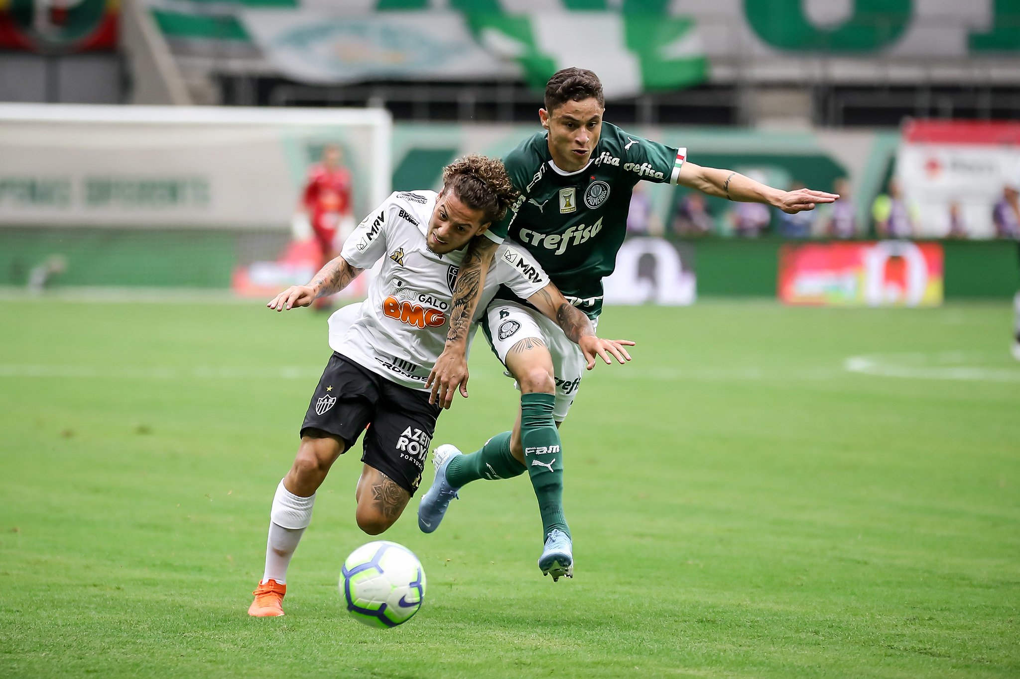 Palmeiras empata com o Atlético-MG e Flamengo abre na ...