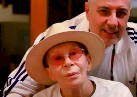 Rita Lee vence câncer de pulmão: 'Exemplo de coragem'