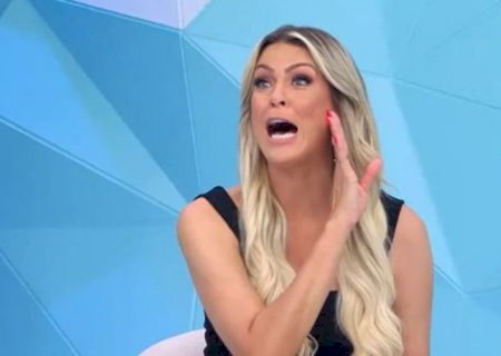Renata Fan chama torcida do Corinthians com termo maldoso; time reage