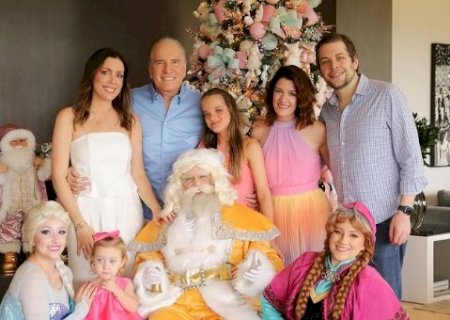 Roberto Justus muda a cor do Papai Noel e dá o que falar