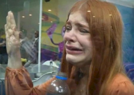 BBB 23: Giovanna Leão chora ao descobrir críticas fora da Casa de Vidro