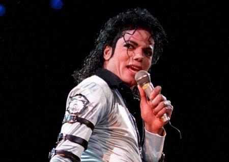 Catálogo musical de Michael Jackson deve ser vendido por R$ 4,6 bilhões