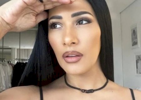 Simaria revela como lida com cobrança dos fãs para retorno aos palcos