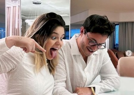 Influenciadores Viih Tube e Eliezer se casam no civil: 'Meu marido'
