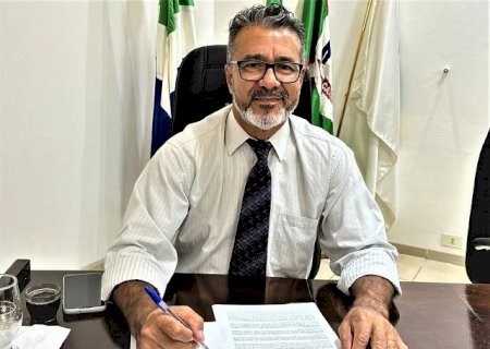 Cido Santos quer garantir vale alimentação às servidoras durante a licença maternidade
