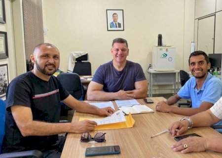 Vereador Nilsinho ouve demandas e  busca apoio na Fundesporte