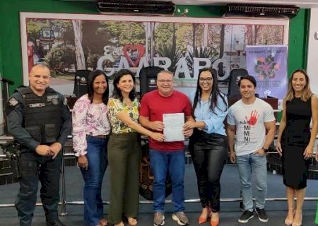 Professor Pontinha prestigia evento que debateu violência doméstica