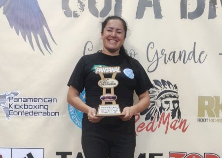Árbitra caarapoense é eleita como destaque na 28ª Copa Brasil de Kickboxing