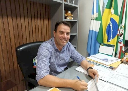 Pesquisa aponta que 63% dos caarapoenses pretendem votar em um candidato apoiado por André Nezzi
