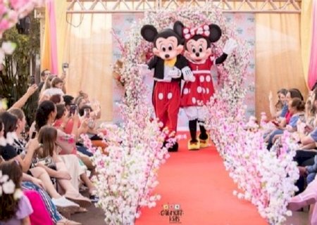 Gabriela Kids celebra 1º ano com desfile de moda com as novidades da próxima estação