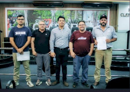 Vereador Pontinha se articula para viabilizar energia solar para entidades de Caarapó