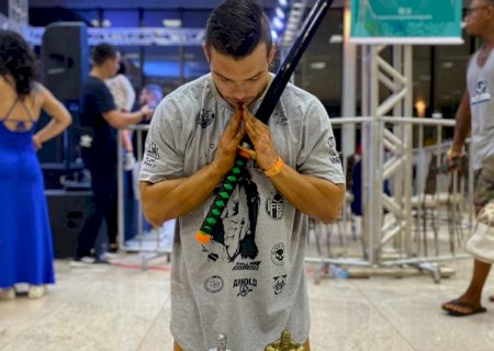 Fisiculturista caarapoense ganha campeonato em Dourados