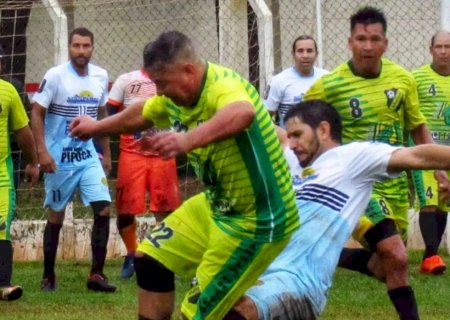 Definidos os semifinalistas do Campeonato Master de Futebol de Caarapó