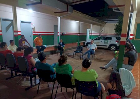 Sebrae oferece suporte ao grupo de feirantes para criação de associação em Caarapó