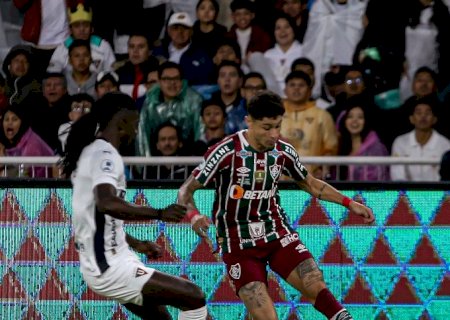 LDU vence Fluminense em Quito e Corinthians avança na Copa do Brasil