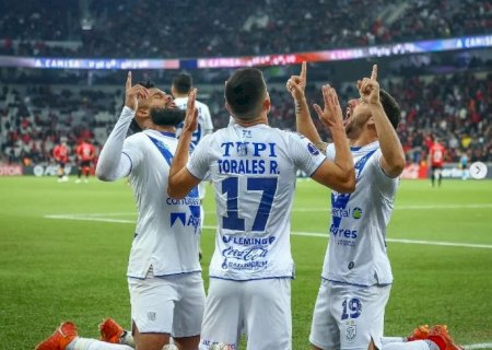 Athletico é superado por time paraguaio e terá que disputar playoffs