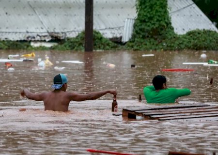 Chuvas no Rio Grande do Sul deixam 31 mortos e 74 desaparecidos>