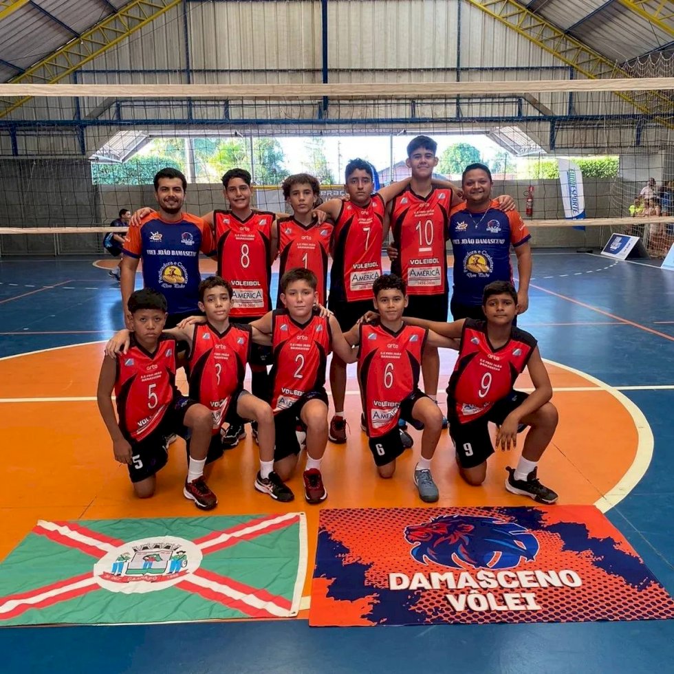 Equipe de voleibol de Nova América sagra-se campeã dos Jogos Escolares da Juventude de MS