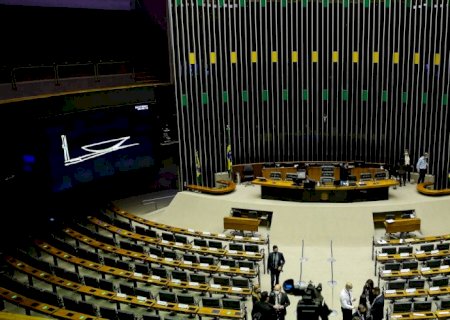 Câmara pauta urgência de projeto que equipara aborto ao homicídio