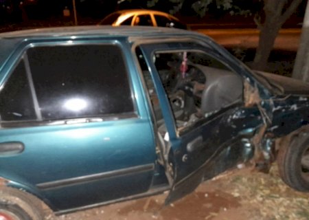 Colisão entre veículos deixa dois adultos e uma criança feridos em Caarapó