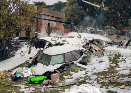 Destroços de avião já estão na sede da Voepass, em Ribeirão Preto