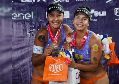 Atleta de MS, Vic é campeã da sétima etapa do Top 16 do Circuito Nacional de Vôlei de Praia