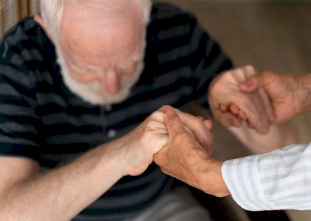 Entendendo o Alzheimer: Saiba mais sobre diagnóstico e tratamento da doença>