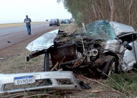 Sobrinho de prefeito de Batayporã morre ao bater na traseira de outro carro na BR-163 em Caarapó>