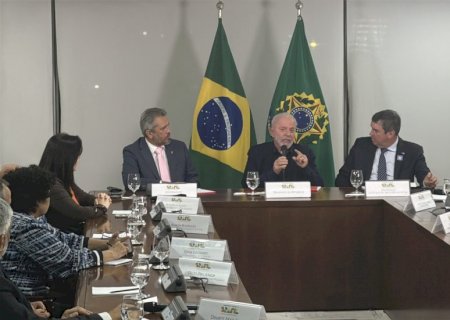 MS assina em Brasília contrato de R$ 2,3 bi com o BNDES e reforça investimento constante e estratégico na infraestrutura do Estado