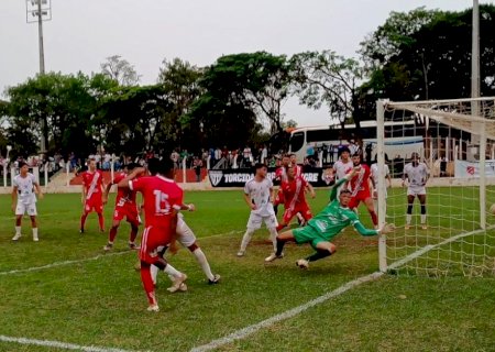 Operário Caarapoense sai na frente, mas leva  virada do Comercial na Série B Estadual