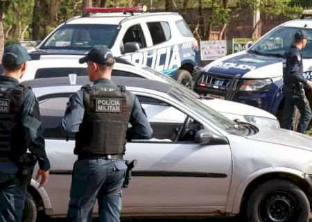 Rapaz é assassinado dentro de carro em Campo Grande>