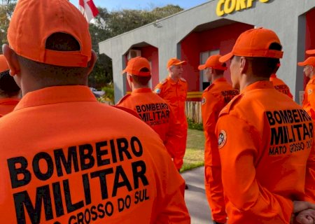 Farda do Corpo de Bombeiros de MS vai mudar de cor>