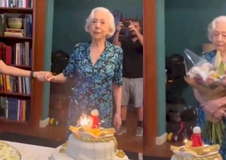 Atriz Fernanda Montenegro se comove em sua festa de 95 anos>