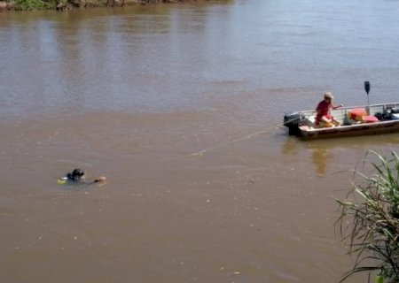 Pescador tenta atravessar Rio Ivinhema a nado e desaparece no Rio Ivinhema