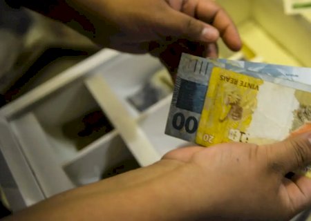 Arrecadação federal bate recorde de R$ 203,17 bilhões em setembro>