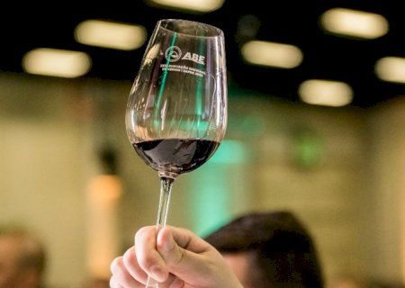 Maior degustação de vinhos de uma safra do mundo é neste sábado em Bento Gonçalves>