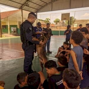 Guarda Mirim realiza o Acampadentro com várias atividades lúdicas em Caarapó