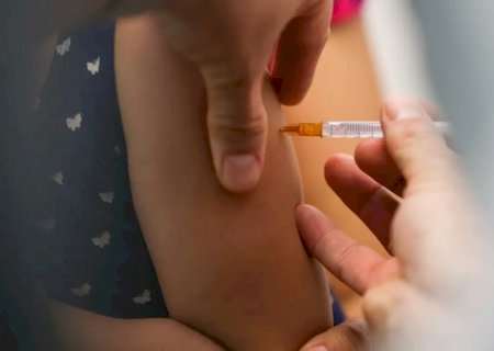  Multivacinação não oferece risco e aumenta imunidade coletiva