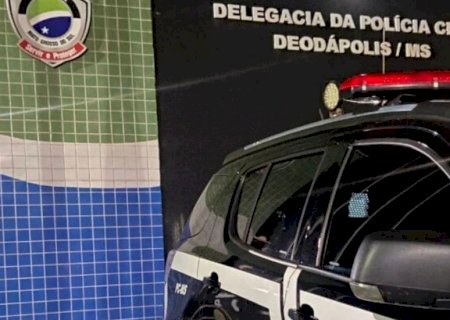 Homem invade restaurante, furta e é preso tentando vender item em Deodápolis