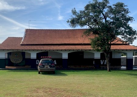 Enquanto mulher dorme em Caarapó, ladrões entram na casa e levam vários objetos