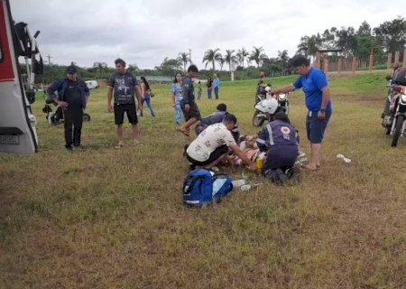 Vídeo mostra queda de paratrike que deixou piloto gravemente ferido em Dourados